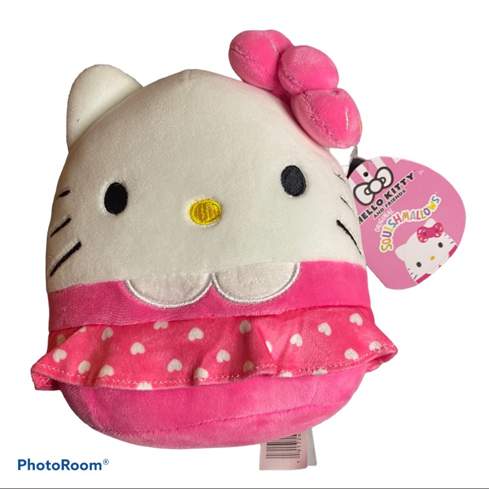 Hello Kitty Squishmallow